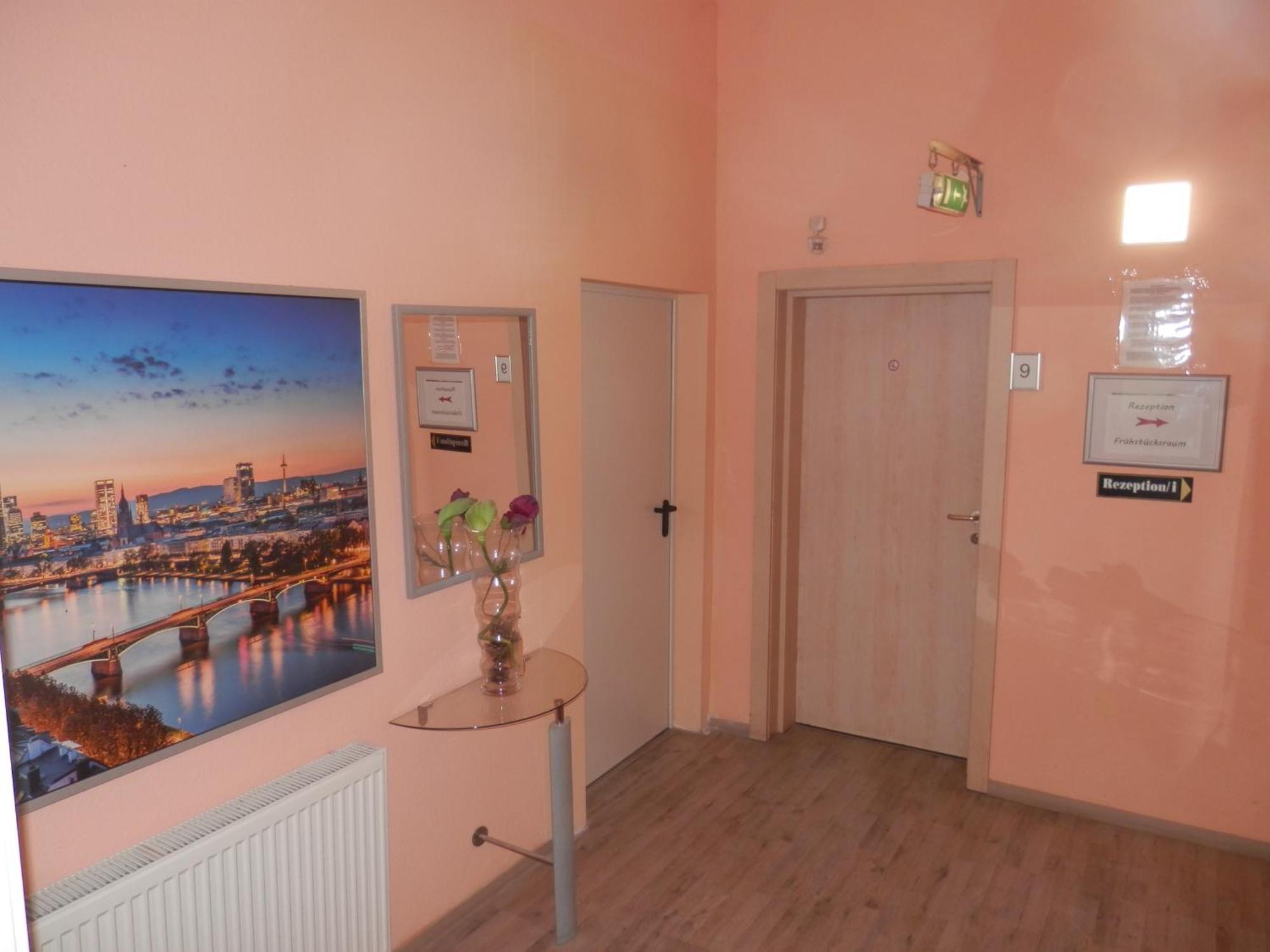 Relax Hotel-Ludwigshafen 外观 照片