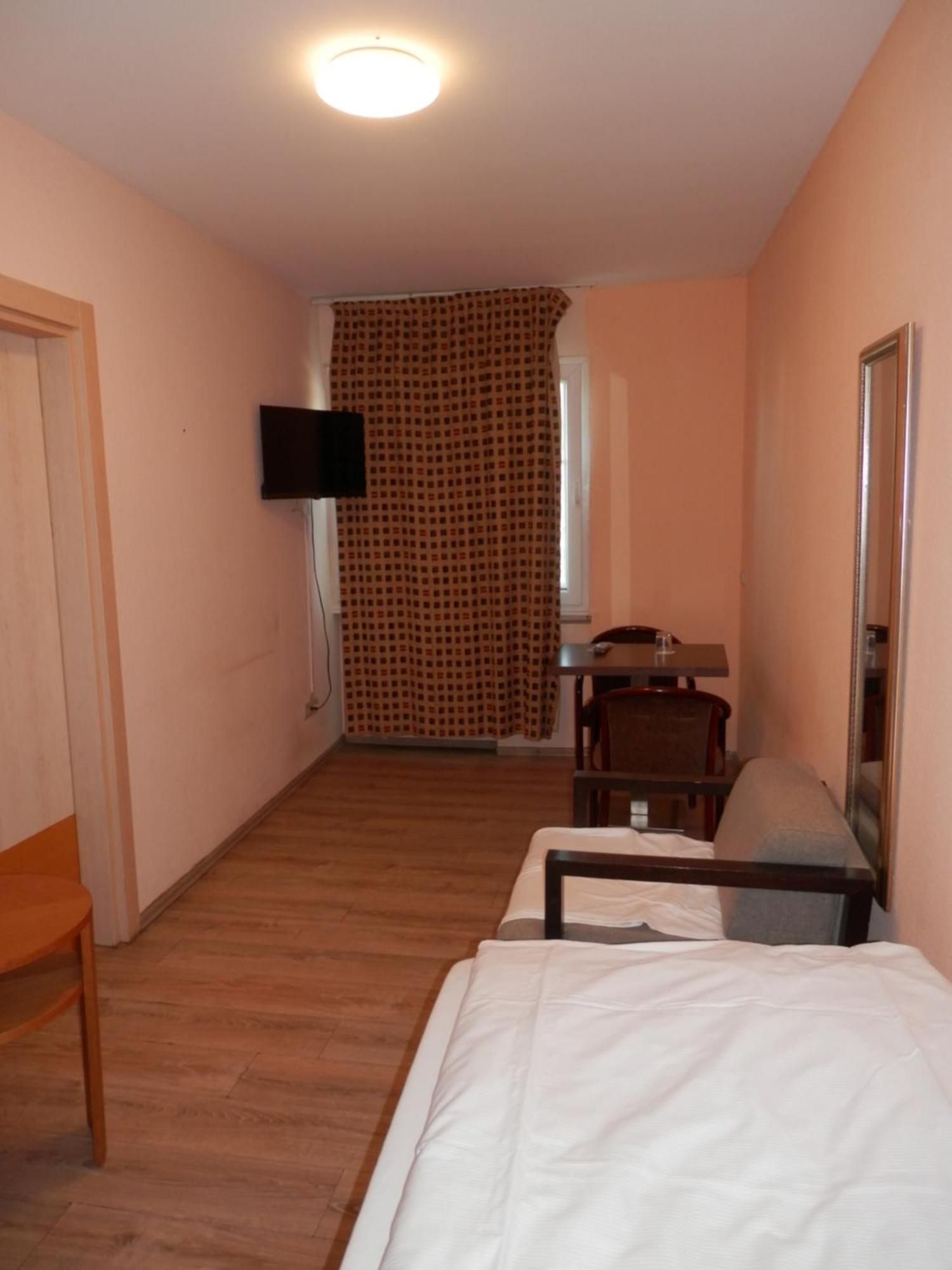 Relax Hotel-Ludwigshafen 外观 照片
